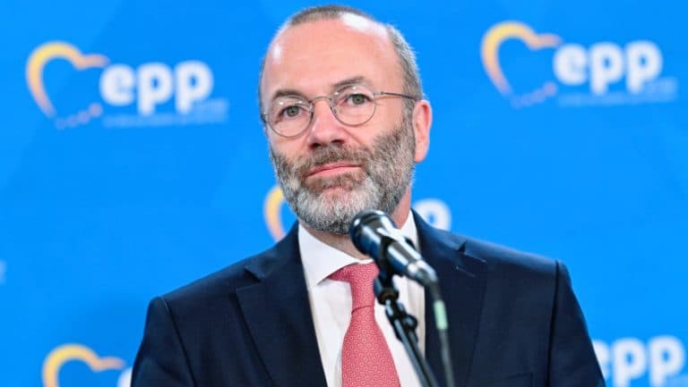 Manfred Weber susține România după incursiunile cu drone rusești