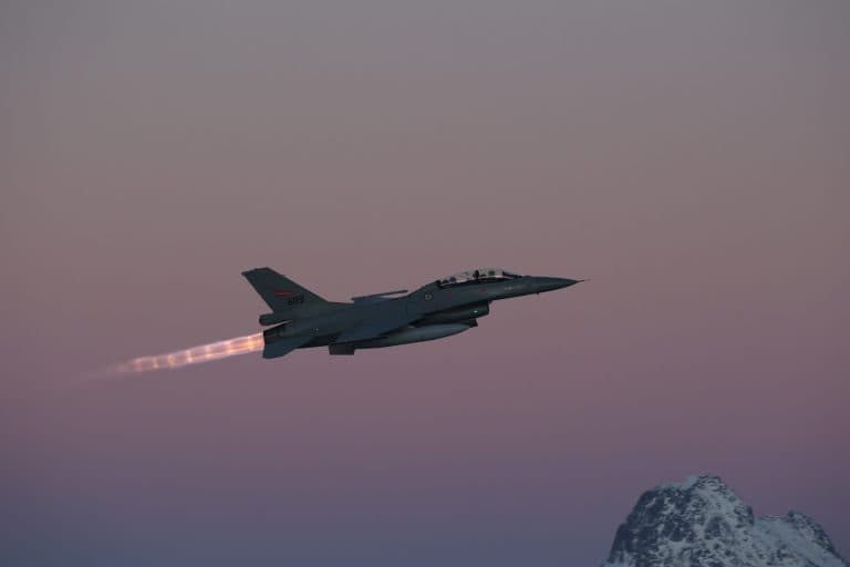 Ucraina a pierdut un avion de vânătoare F-16 în misiune