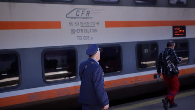 Radu Miruță: 65% dintre călători reclamă lipsa aerului condiționat