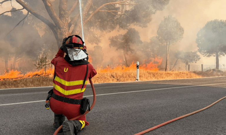 MAE atenționează cetățenii români despre riscul incendiilor în Spania