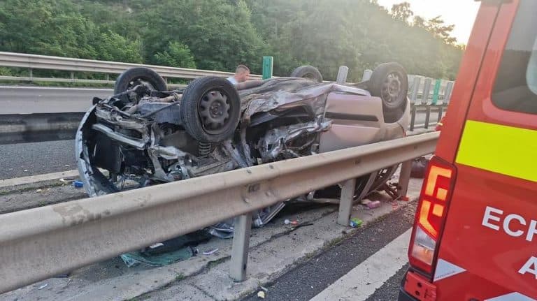 Accident grav pe Autostrada A1, o fetiță a murit și doi răniți
