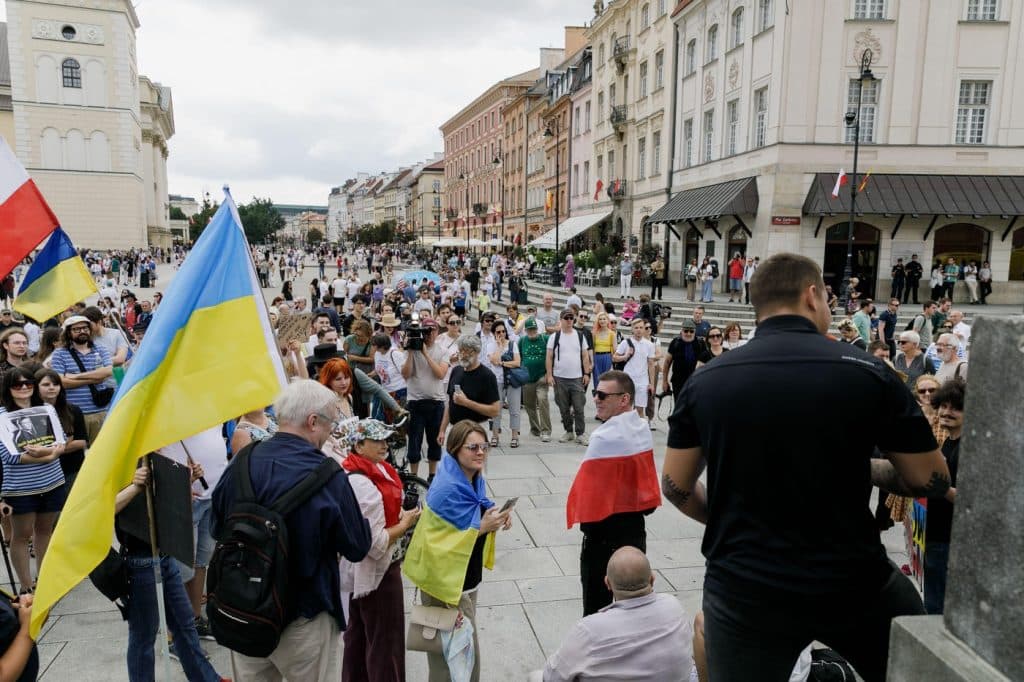 Proteste în 22 de orașe din Polonia împotriva violențelor și urii față de ucraineni