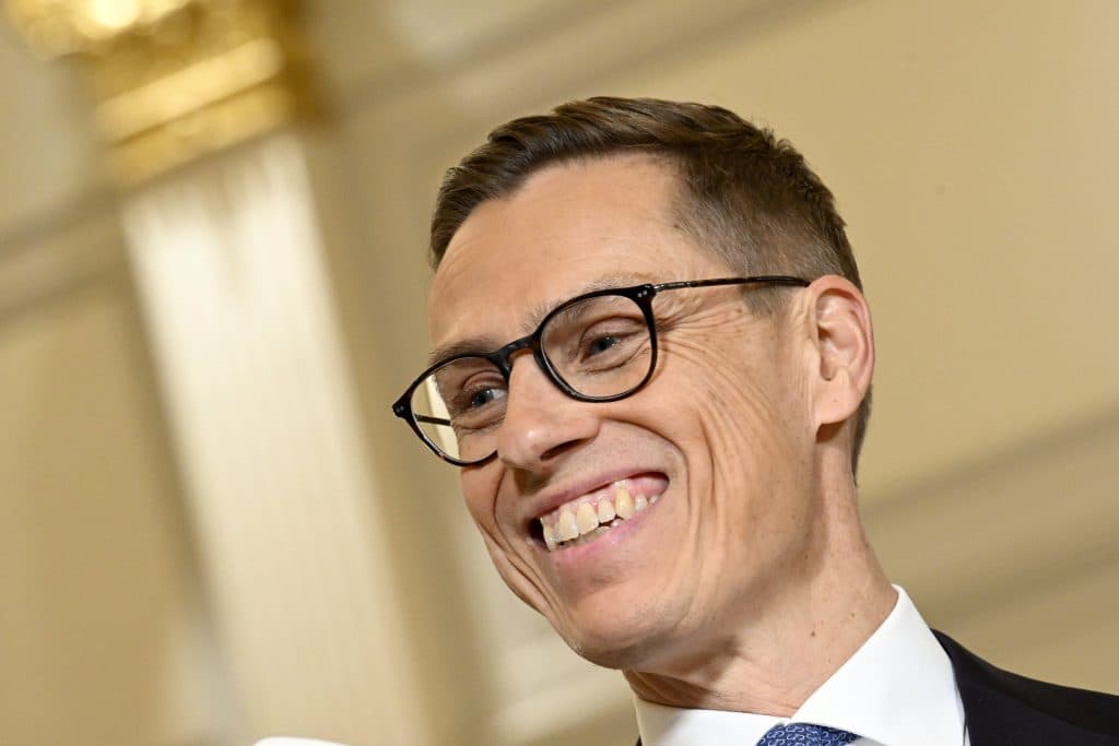 Președintele Finlandei, Alexander Stubb, Încurajează Atacurile Ucrainei în Rusia