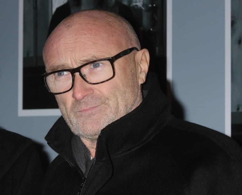 Phil Collins povestește despre lupta sa cu abuzul de alcool