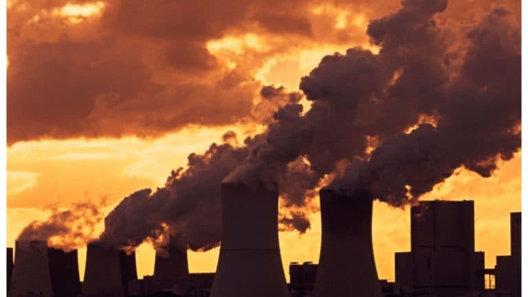 Parlamentul a adoptat legea privind decarbonizarea sistemului energetic