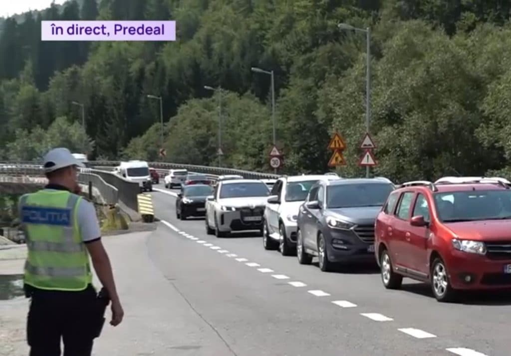 Aglomerație pe DN1 în ultimul weekend de vară