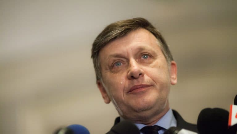 Crin Antonescu consideră că Bolojan va pleca după învestirea guvernului