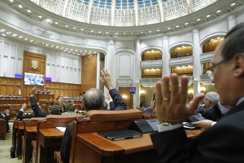 Legea Integrității aduce schimbări privind declarațiile de avere