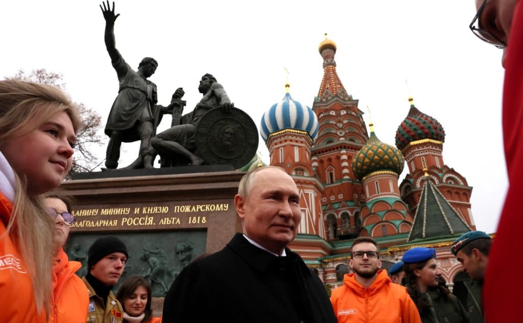 Putin folosește o nouă metaforă pentru războiul din Ucraina: orci atacând urși polari