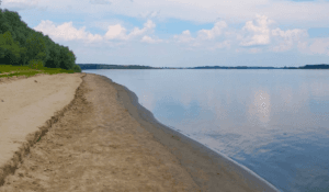 Operațiunile de dragare a Dunării sunt esențiale pentru centrala de la Cernavodă