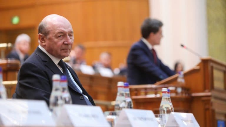 Traian Băsescu contestă posibilitatea suspendării preşedintelui