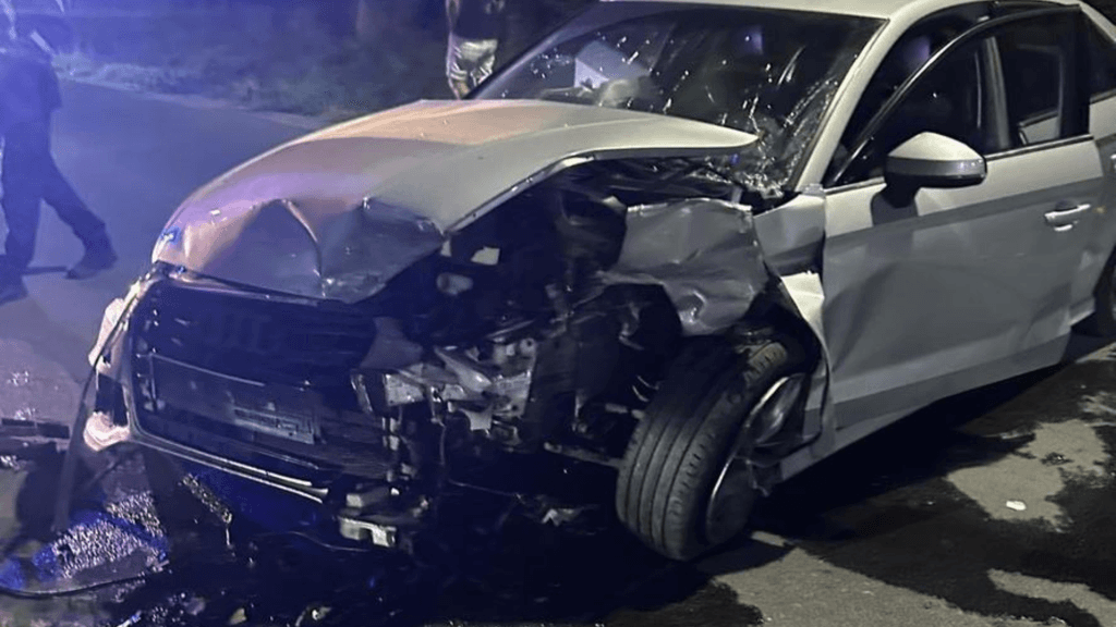Un accident rutier grav în Cluj s-a soldat cu un mort și patru răniți