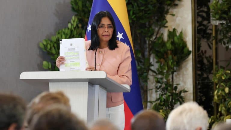 Acordul energetic Venezuela-SUA va fi valabil 25 de ani