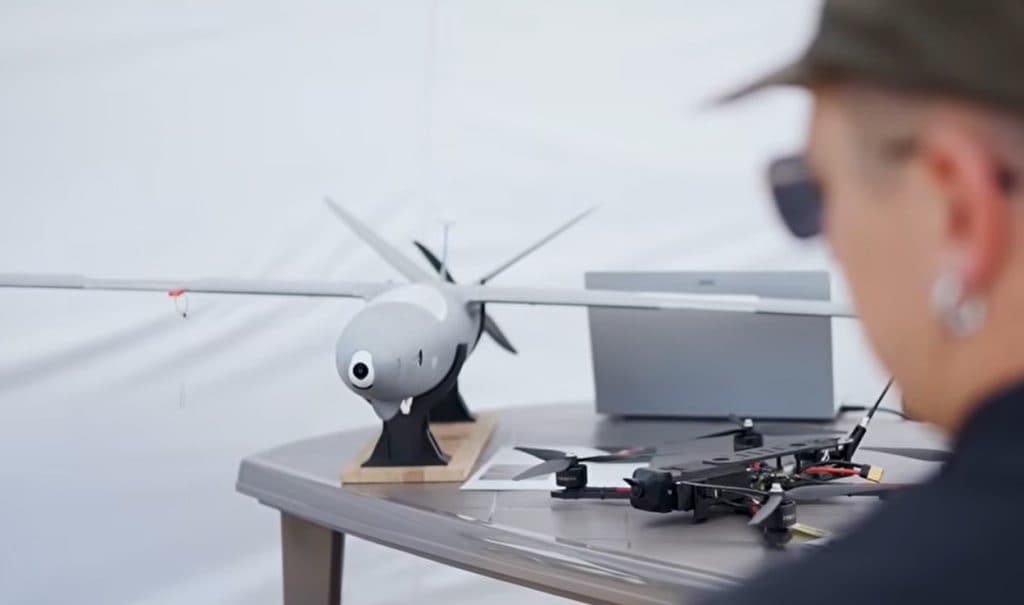 Ucraina testează cu succes noua dronă interceptoare
