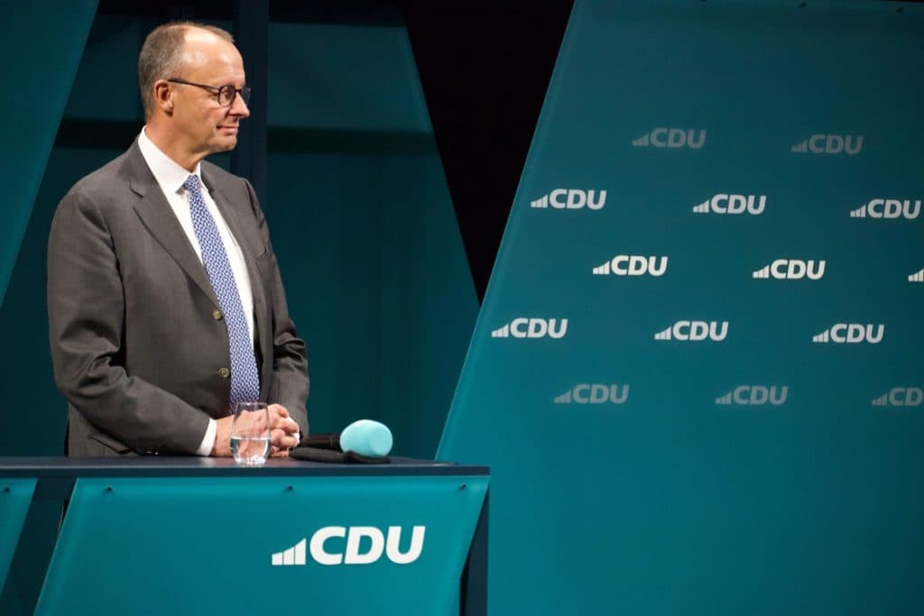 Extrema dreaptă germană provoacă dificultăți pentru Friedrich Merz după victoria electorală