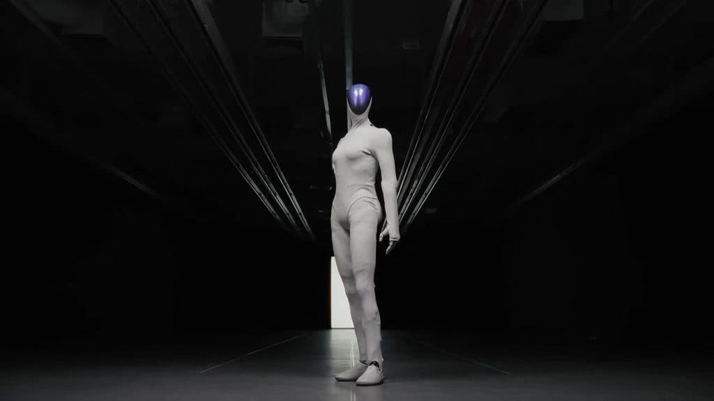 Robotul umanoid IRON intră în producție de serie în China