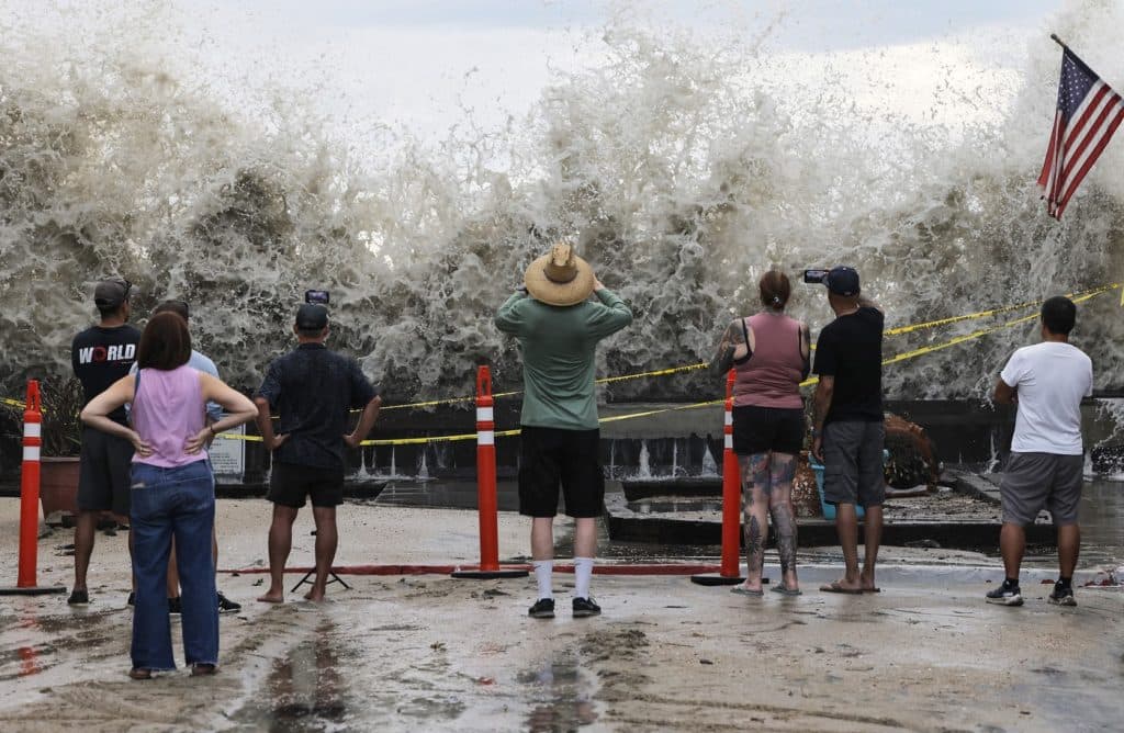 Stare de urgență în California înainte de El Niño