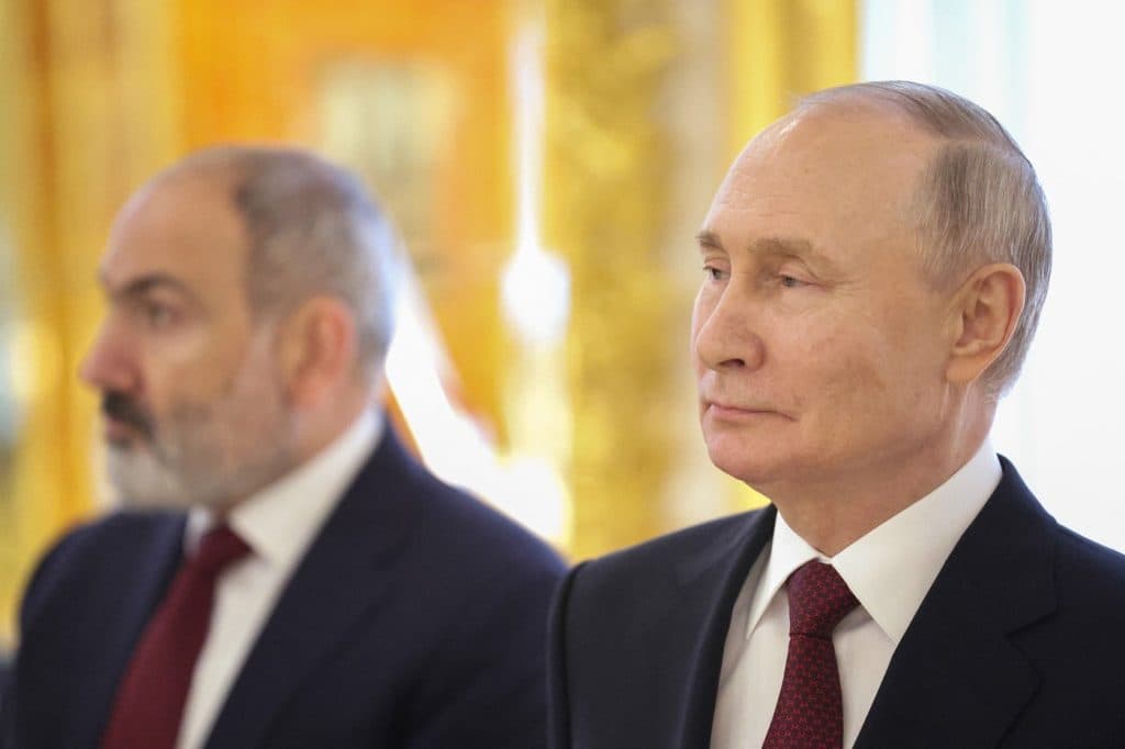 Rusia oprește livrările de gaze către Armenia pentru întreținere programată