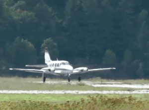 Pilot rănit după aterizarea forțată a unei aeronave ultraușoare la Iași
