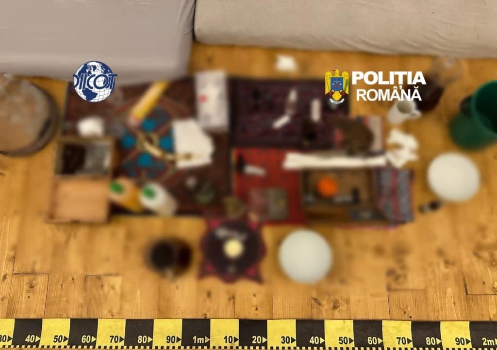 Cei doi organizatori ai ceremoniei cu ayahuasca din Hunedoara rămân în arest preventiv