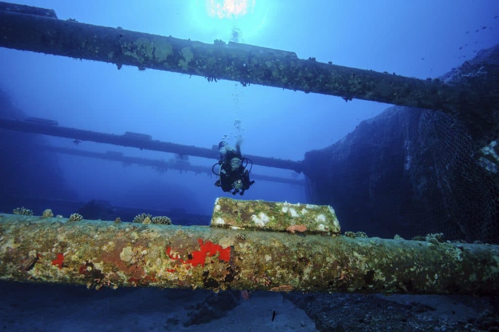 Investiții în tehnologie submarină pentru protecția infrastructurii oceanice