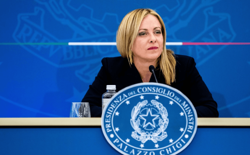 Giorgia Meloni, acuzată de manipularea sistemului electoral italian pentru realegere