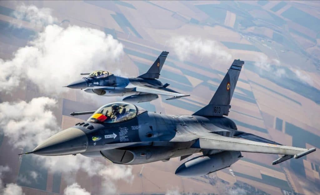 Țintă aeriană observată în apropierea graniței României, avioane F-16 decolate pentru supraveghere
