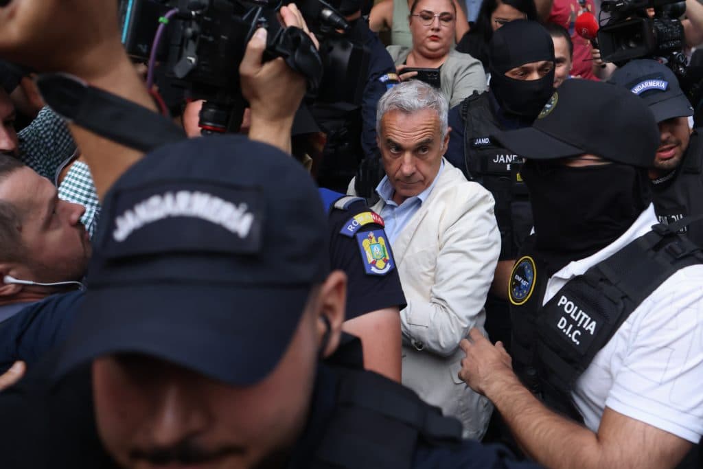 Călin Georgescu și Ionel Rusen, implicați într-un dosar de înșelăciune