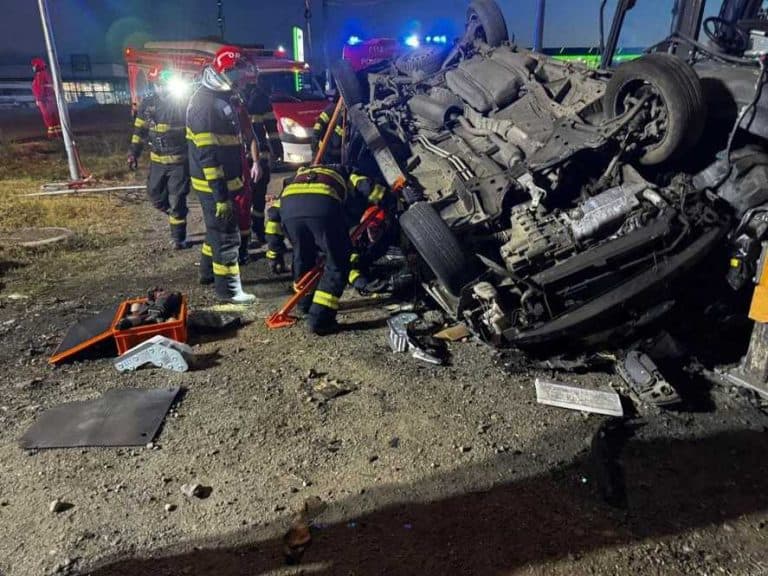 Accident rutier în Ghiroda: un bărbat răsturnat cu mașina