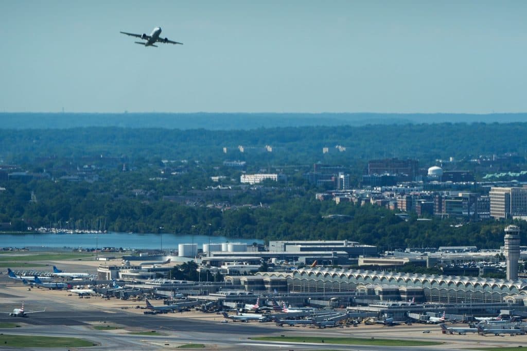 Suspendarea zborurilor la Aeroportul Național Ronald Reagan din Washington din cauza unei drone neautorizate