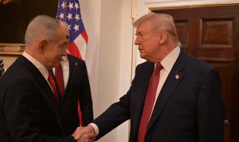 Netanyahu se laudă cu sprijinul lui Trump în ajunul alegerilor din Israel
