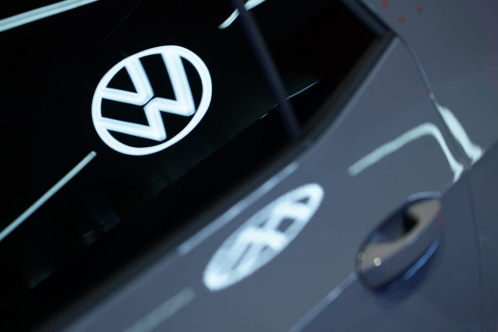 Volkswagen recheamă 72.700 de vehicule electrice din cauza riscului de incendiu