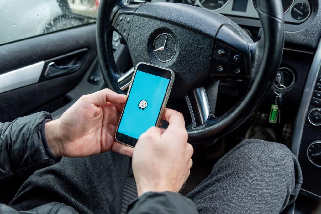 Guvernul din Malaysia interzice funcționarilor publici să folosească aplicația Waze