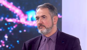 Sorin Costreie: Telefoanele în clasă distrag atenția și trebuie eliminate