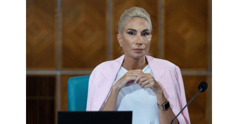 Raluca Turcan critică deciziile lui Nicușor Dan privind PNL și PSD