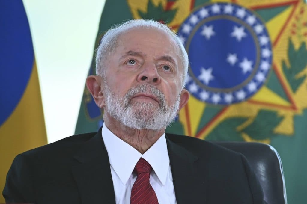 Lula da Silva câștigă alegerile prezidențiale din Brazilia cu 51,74% din voturi