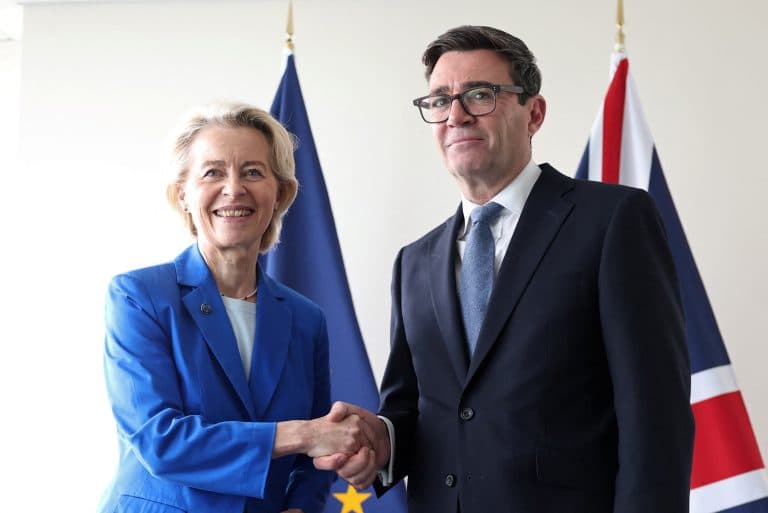 Marea Britanie și UE organizează un summit pe 20 noiembrie pentru a discuta Brexitul