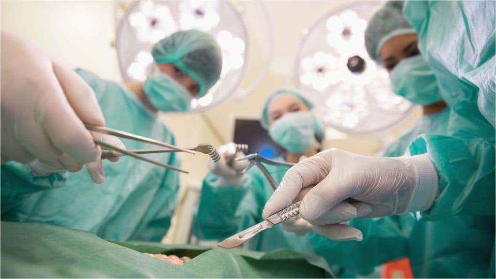 Medic chirurg din Craiova, condamnat pentru ucidere din culpă