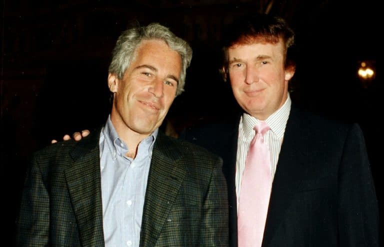 Democrații solicită un procuror special pentru ancheta Epstein-Trump