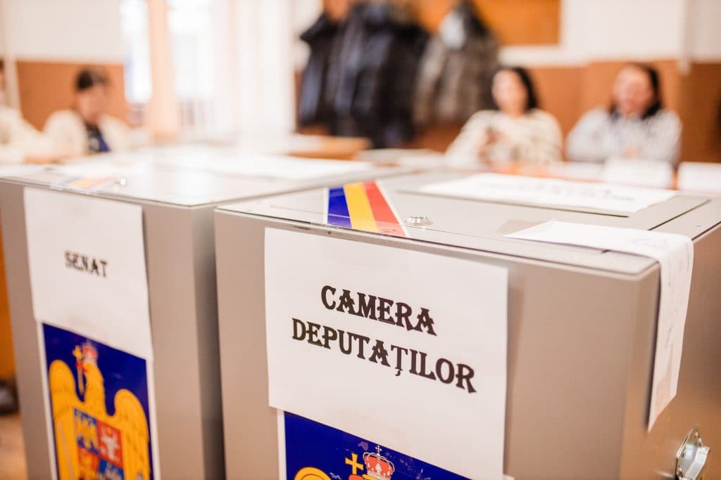 Sondaj electoral: AUR pe primul loc, PSD și USR câștigă teren