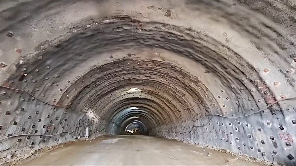 A doua galerie a tunelului Boița 1 de pe Autostrada Sibiu-Pitești a fost străpunsă