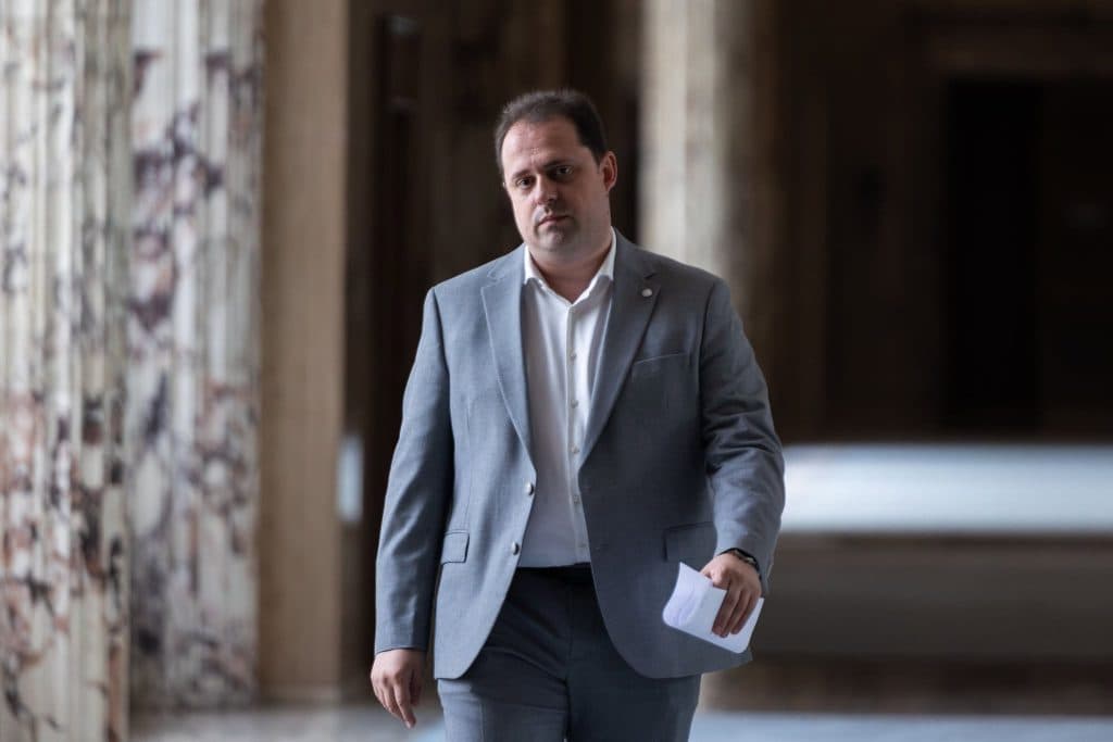 Dan Reșitnec, secretarul general al Guvernului, demisionează la cerere