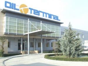Guvernul aprobă majorări salariale la Oil Terminal, evitând o posibilă grevă generală